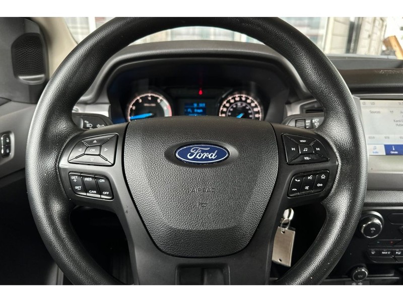 Ford Ranger Vehicle Full-screen Gallery Image 23