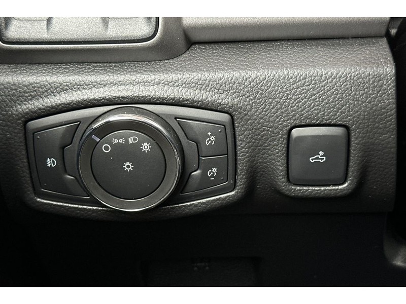 Ford Ranger Vehicle Full-screen Gallery Image 28