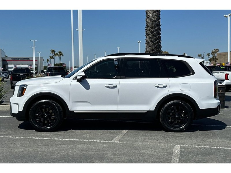 Kia Telluride Vehicle Full-screen Gallery Image 07