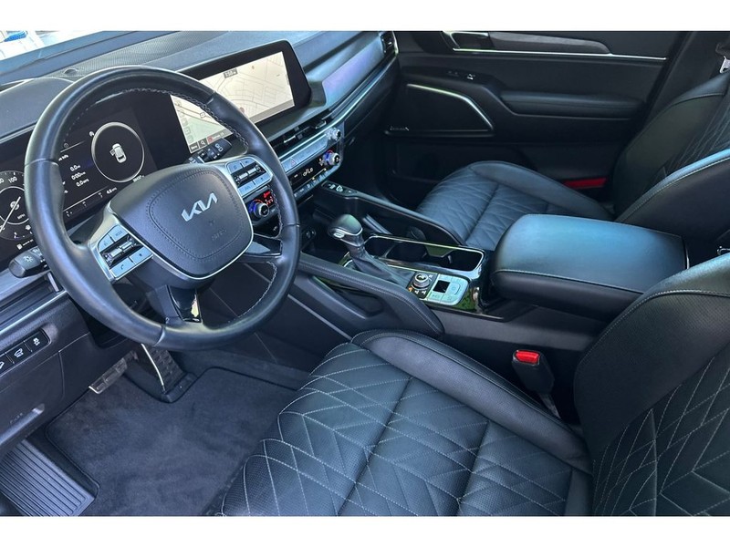 Kia Telluride Vehicle Full-screen Gallery Image 10
