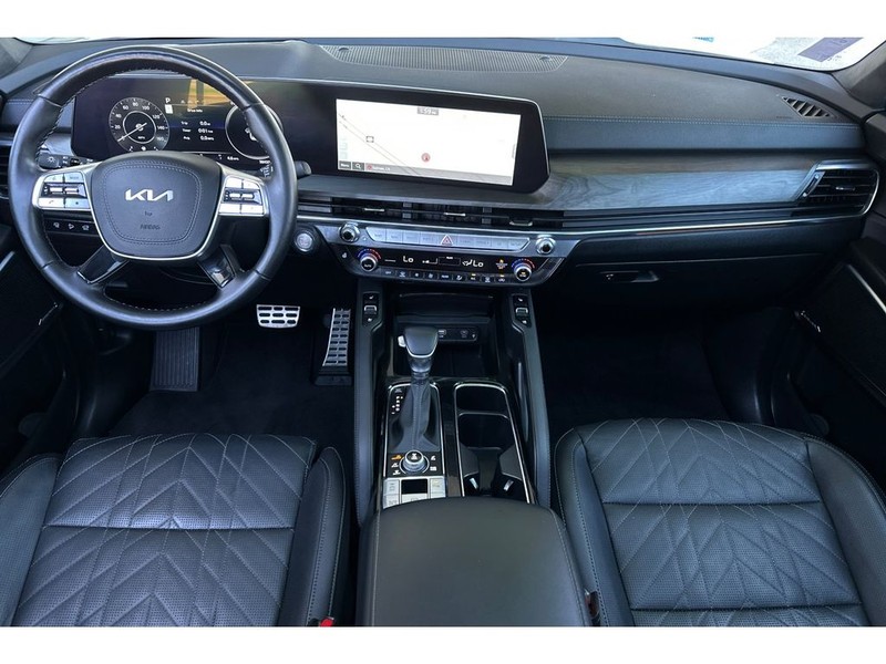 Kia Telluride Vehicle Full-screen Gallery Image 15