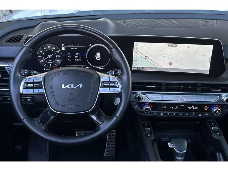 Kia Telluride Vehicle Full-screen Gallery Image 16