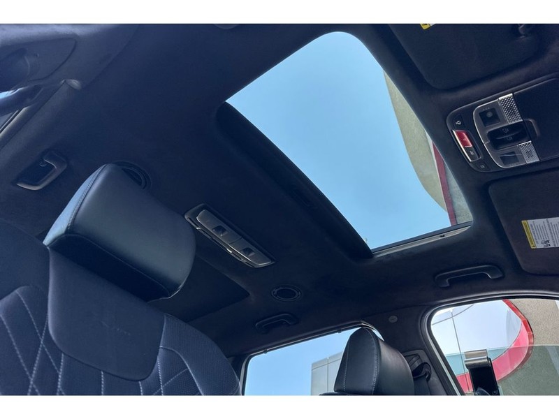 Kia Telluride Vehicle Full-screen Gallery Image 20