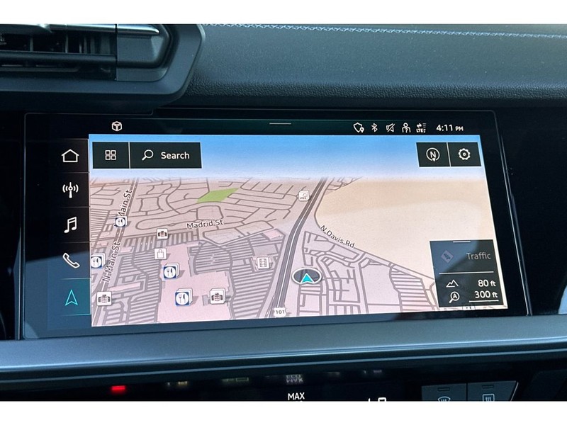 Audi A3 Vehicle Full-screen Gallery Image 22
