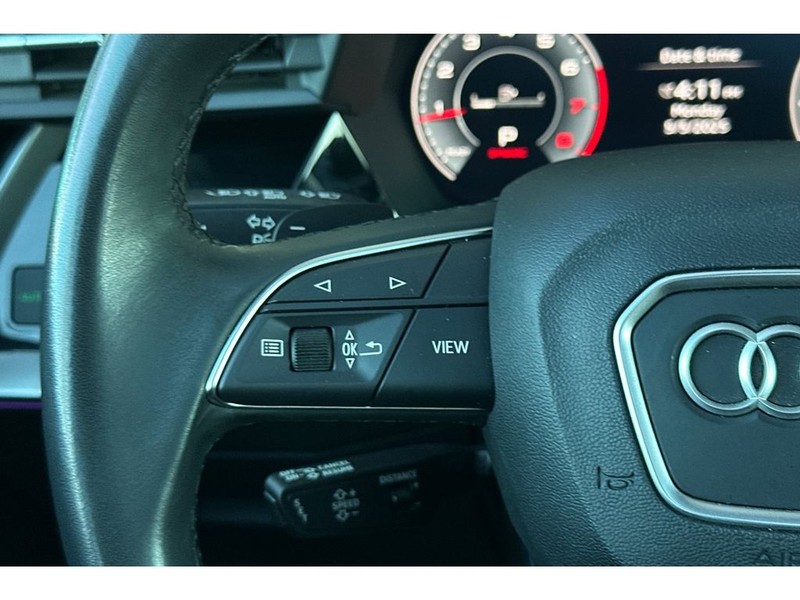 Audi A3 Vehicle Full-screen Gallery Image 28