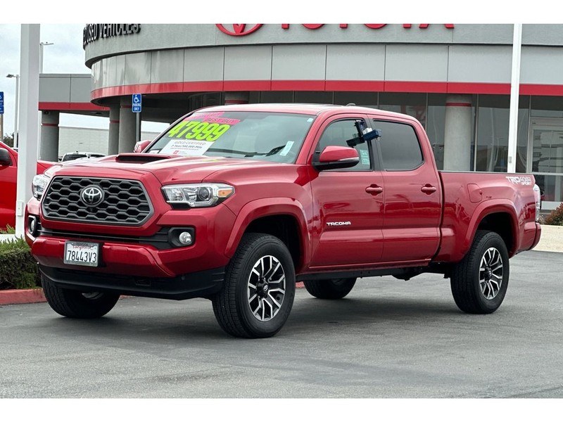 Toyota Tacoma Vehicle Full-screen Gallery Image 08