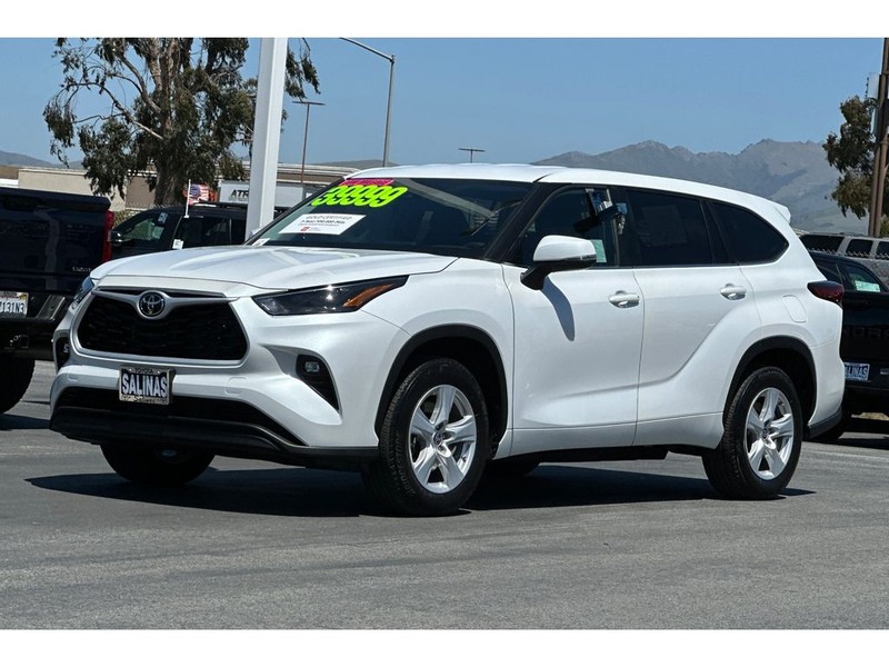Toyota Highlander Vehicle Full-screen Gallery Image 08