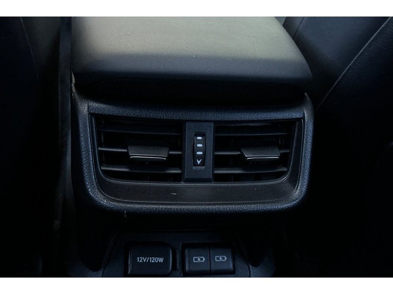 Lexus ES 350 Vehicle Full-screen Gallery Image 14