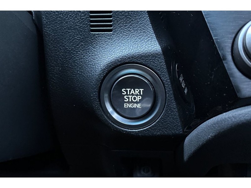 Lexus ES 350 Vehicle Full-screen Gallery Image 26