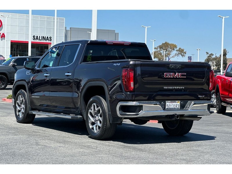 GMC Sierra Vehicle Full-screen Gallery Image 06