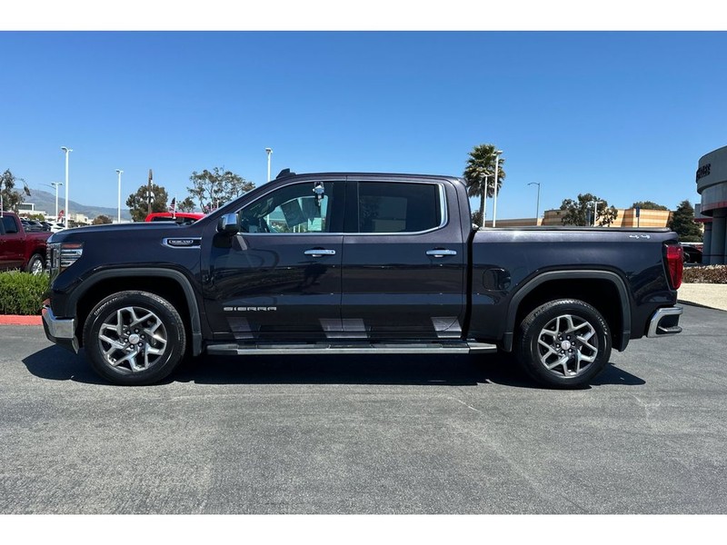 GMC Sierra Vehicle Full-screen Gallery Image 07