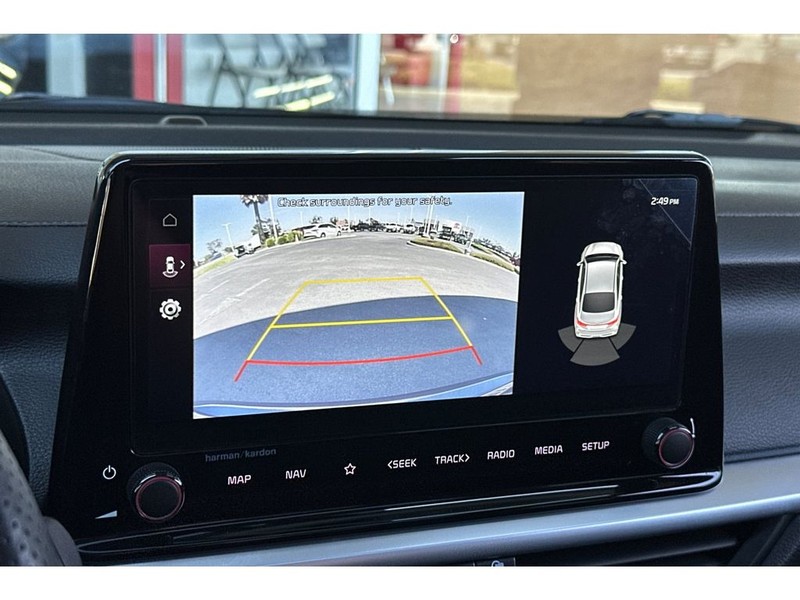 Kia Forte Vehicle Full-screen Gallery Image 22