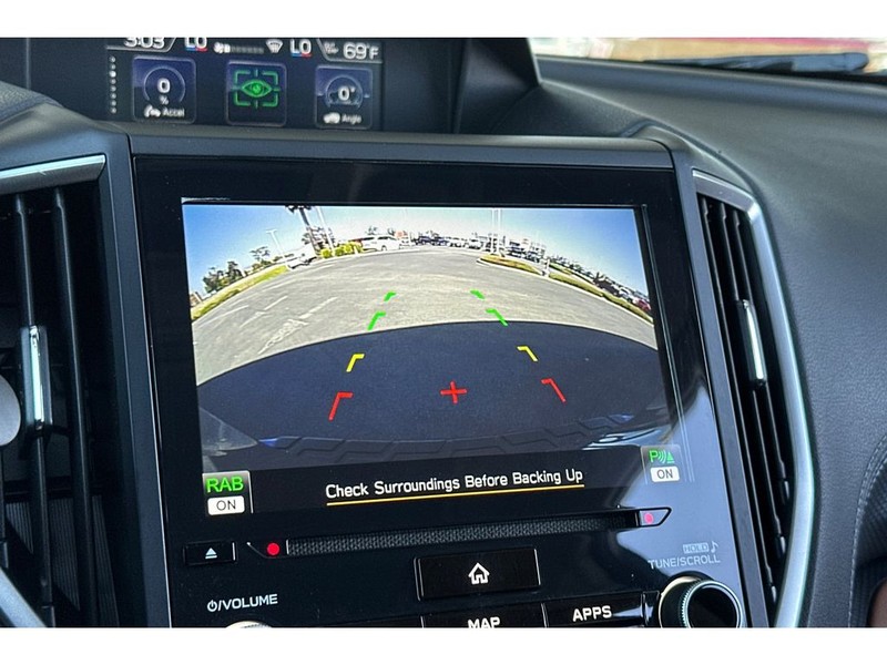 Subaru Forester Vehicle Full-screen Gallery Image 24