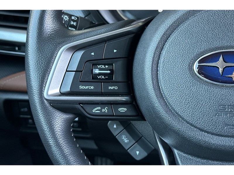 Subaru Forester Vehicle Full-screen Gallery Image 29