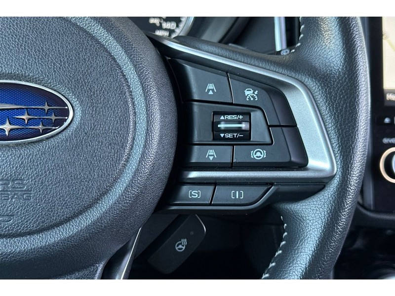 Subaru Forester Vehicle Full-screen Gallery Image 30