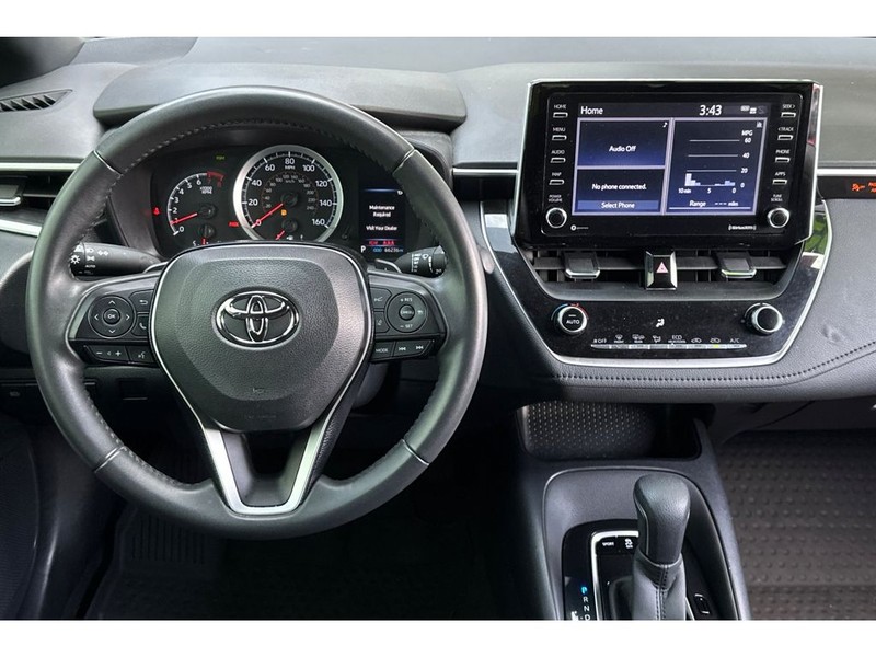 Toyota Corolla Vehicle Full-screen Gallery Image 15