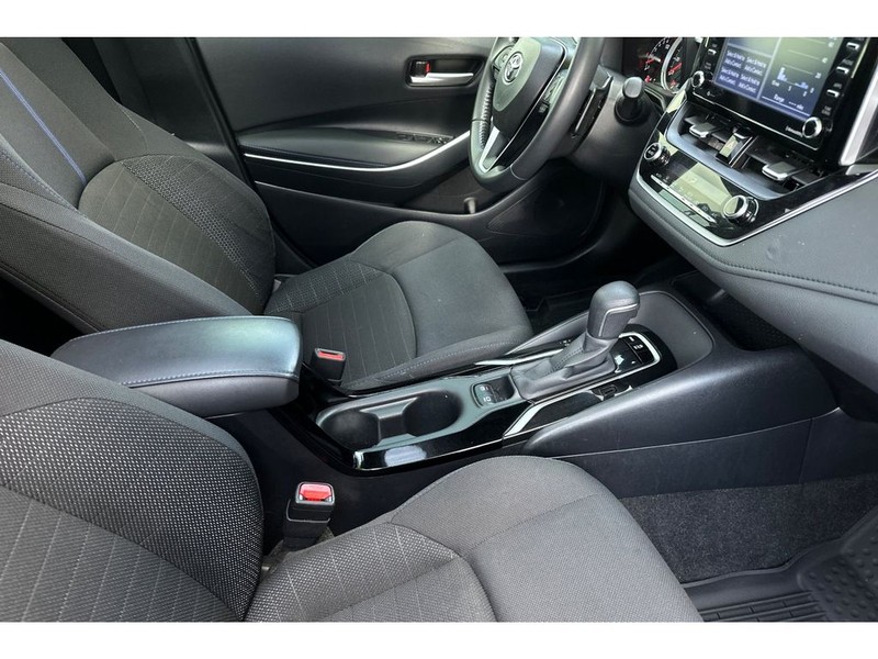 Toyota Corolla Vehicle Full-screen Gallery Image 16