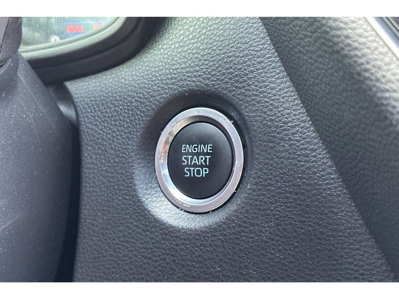Toyota Corolla Vehicle Full-screen Gallery Image 23