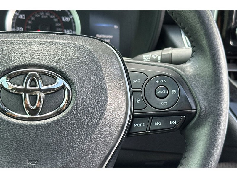 Toyota Corolla Vehicle Full-screen Gallery Image 26