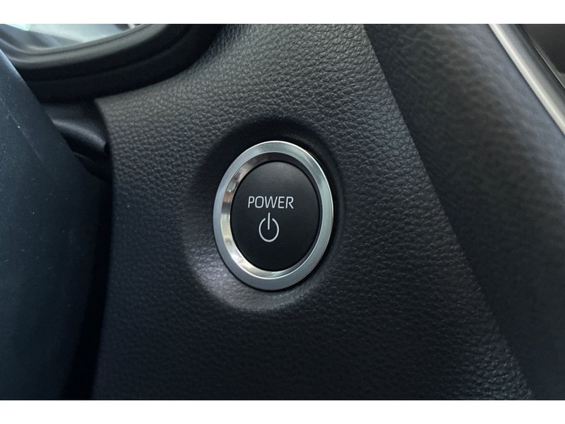Toyota Corolla Hybrid Vehicle Full-screen Gallery Image 23