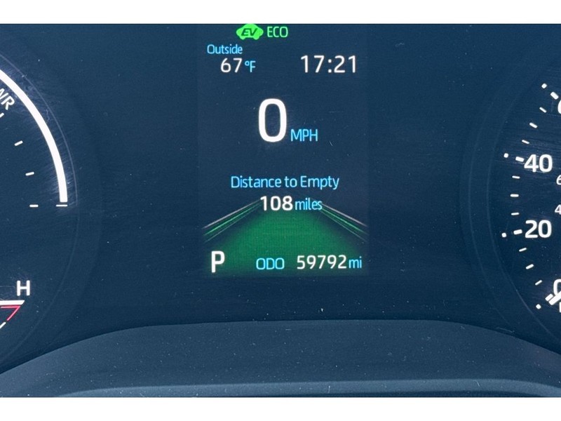 Toyota Sienna Vehicle Full-screen Gallery Image 27