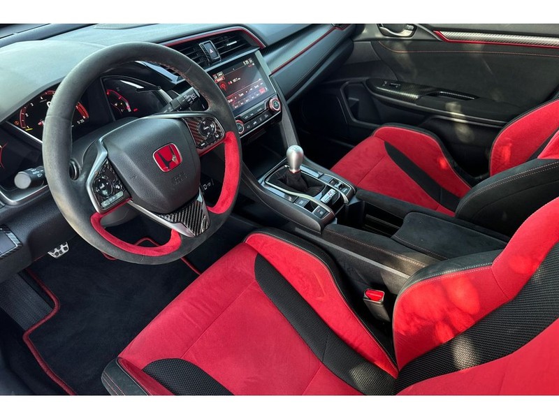 Honda Civic Vehicle Full-screen Gallery Image 10