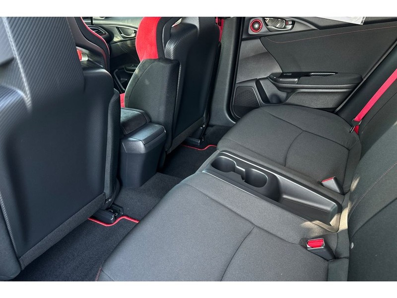 Honda Civic Vehicle Full-screen Gallery Image 13