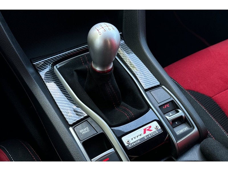 Honda Civic Vehicle Full-screen Gallery Image 22