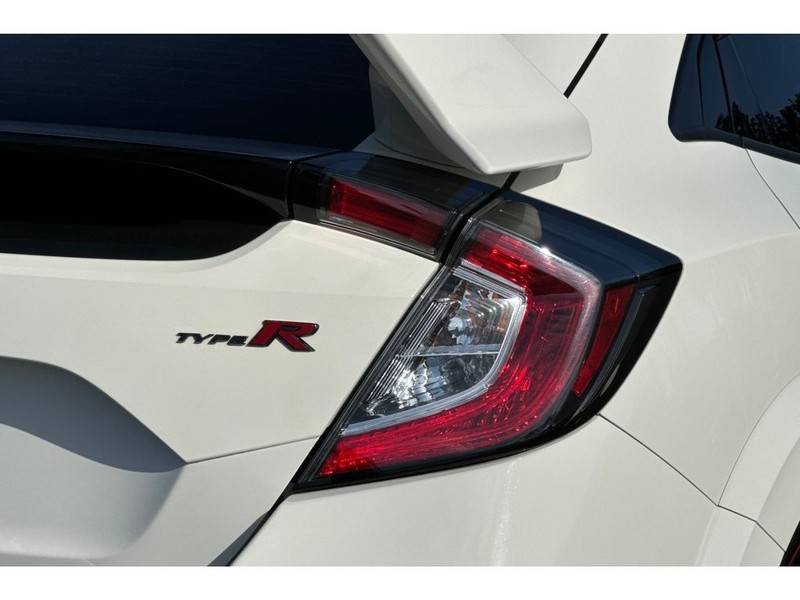 Honda Civic Vehicle Full-screen Gallery Image 31