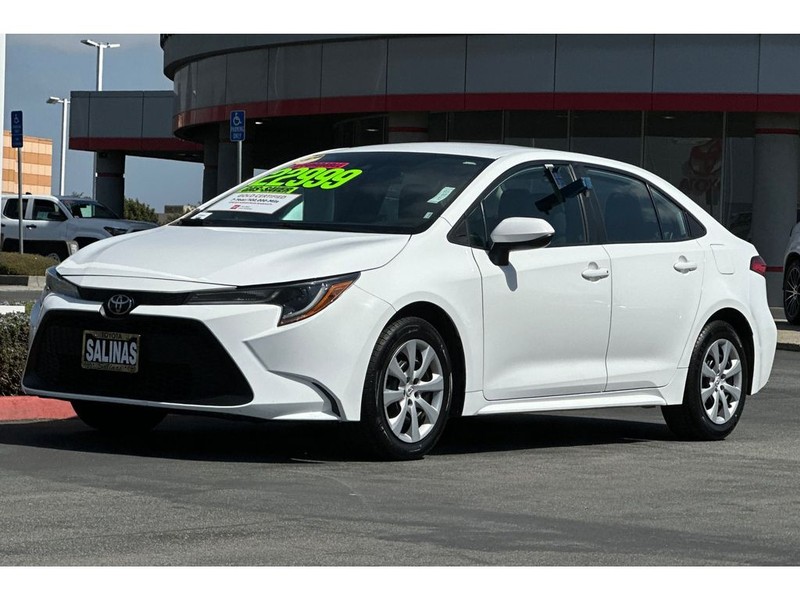 Toyota Corolla Vehicle Full-screen Gallery Image 08