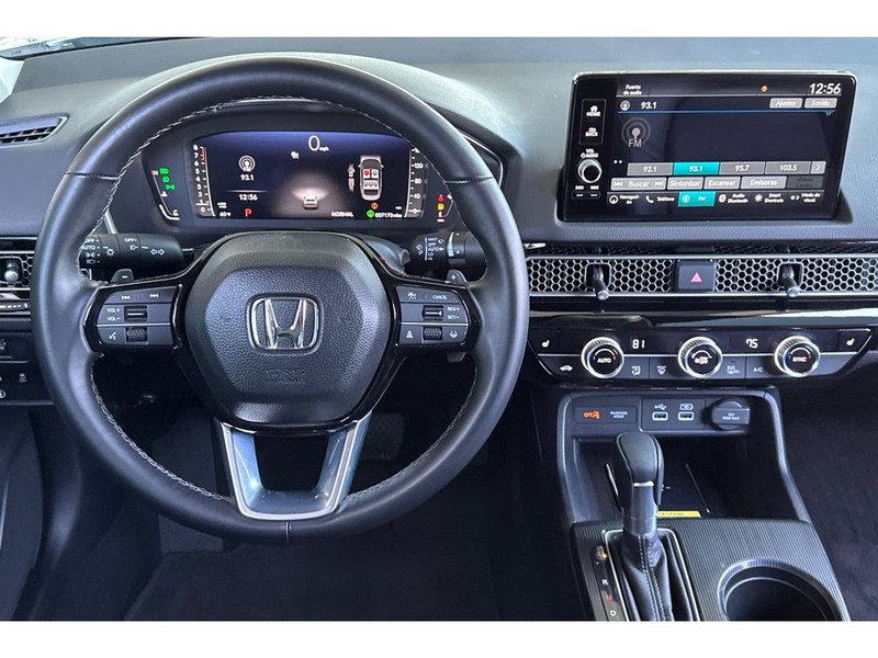 Honda Civic Vehicle Full-screen Gallery Image 15