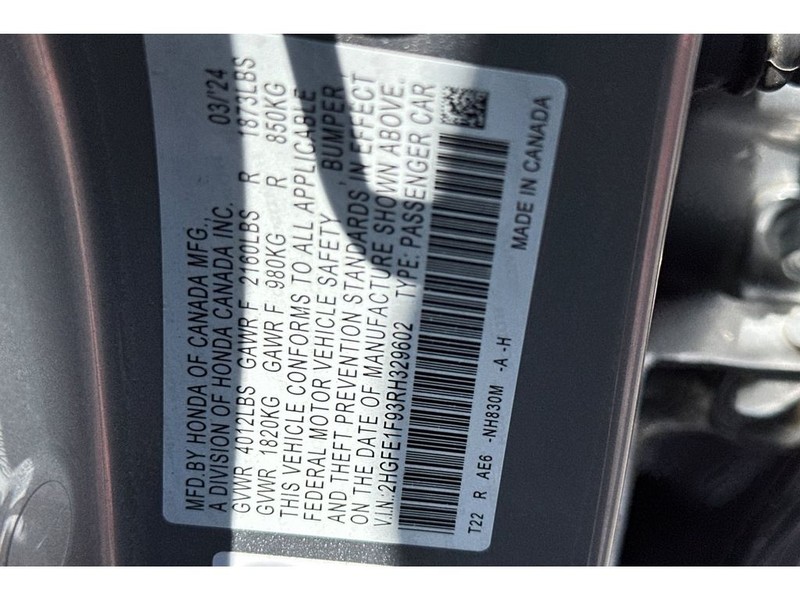 Honda Civic Vehicle Full-screen Gallery Image 33