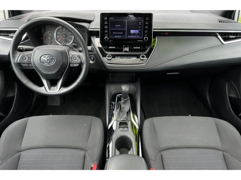 Toyota Corolla Vehicle Full-screen Gallery Image 14