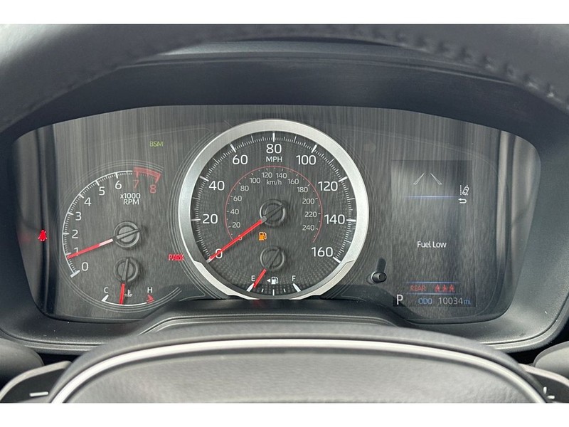 Toyota Corolla Vehicle Full-screen Gallery Image 27