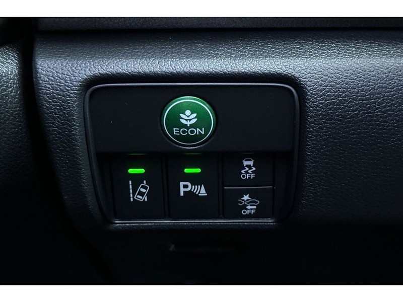 Honda Accord Vehicle Full-screen Gallery Image 30