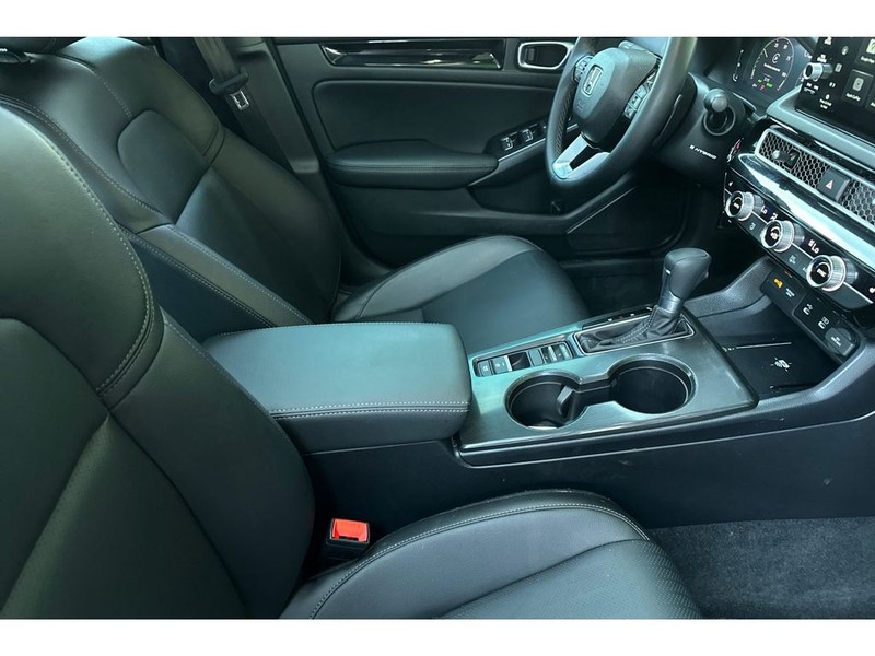 Honda Civic Hybrid Vehicle Full-screen Gallery Image 16