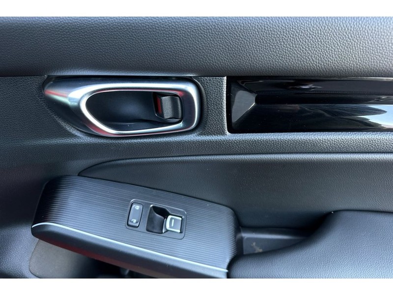 Honda Civic Hybrid Vehicle Full-screen Gallery Image 18