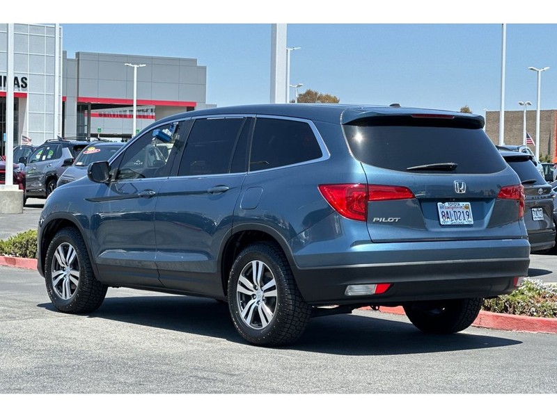 Honda Pilot Vehicle Full-screen Gallery Image 06