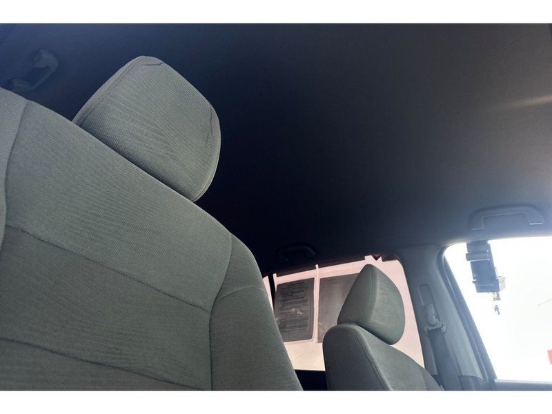 Honda Pilot Vehicle Full-screen Gallery Image 20