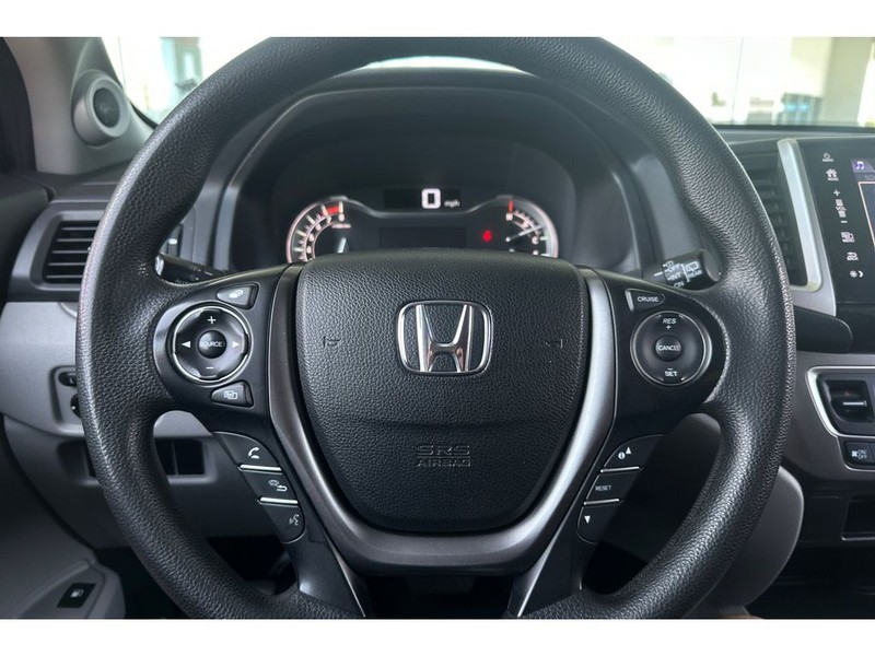 Honda Pilot Vehicle Full-screen Gallery Image 27
