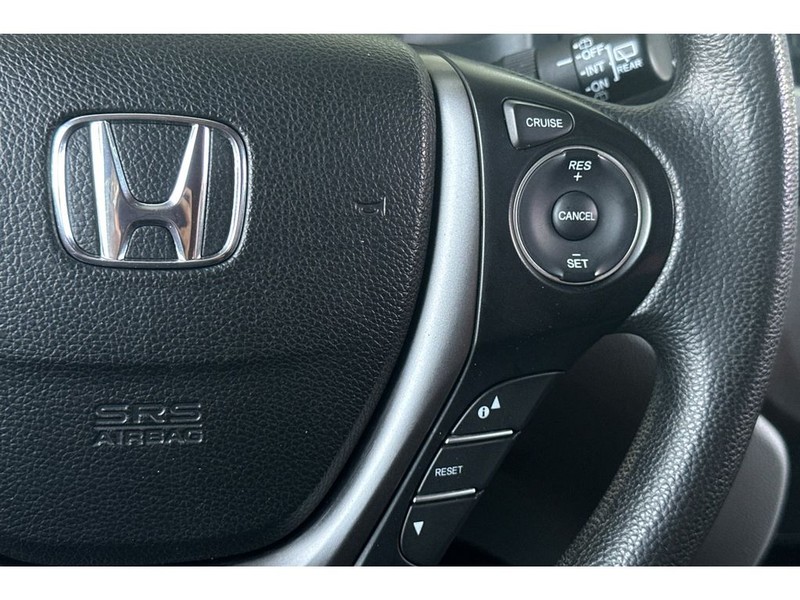 Honda Pilot Vehicle Full-screen Gallery Image 29