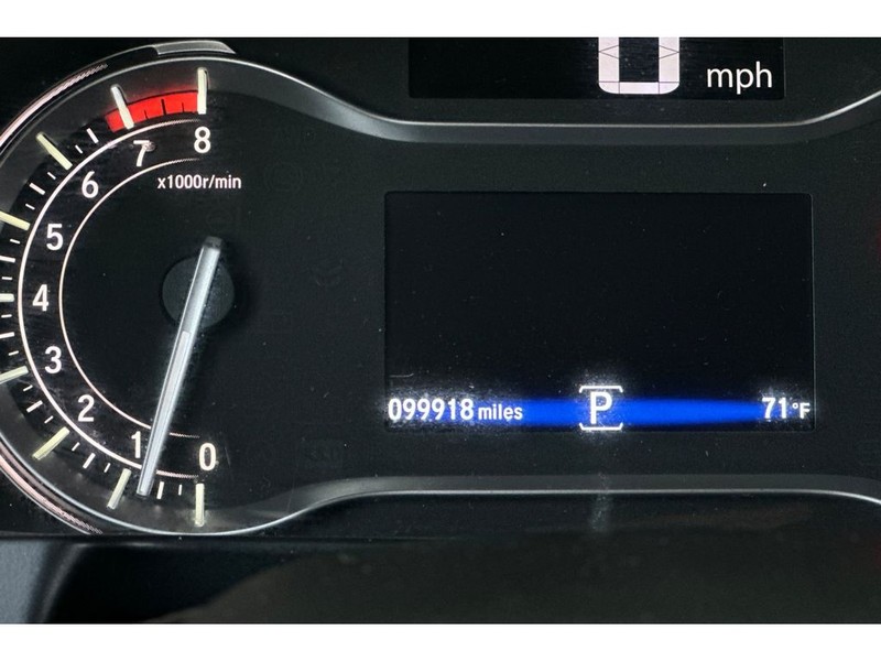 Honda Pilot Vehicle Full-screen Gallery Image 31