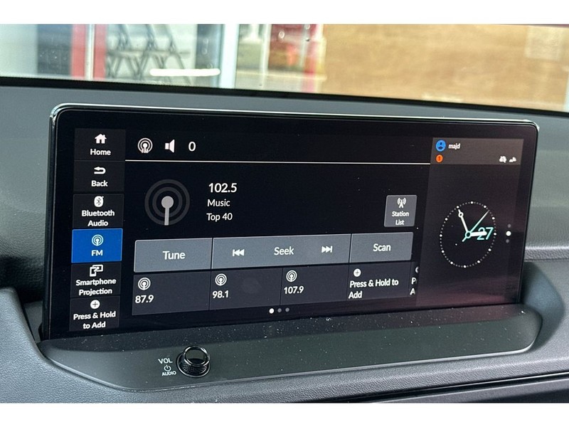 Honda Accord Hybrid Vehicle Full-screen Gallery Image 20