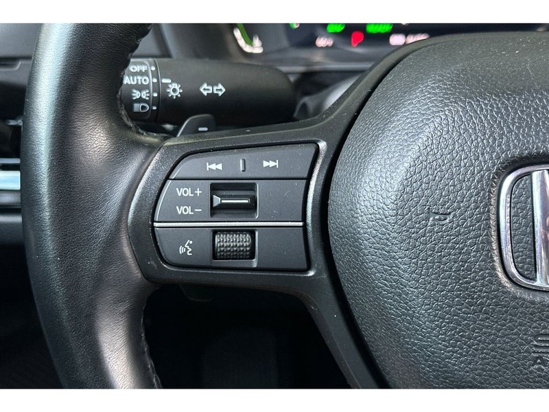 Honda Accord Hybrid Vehicle Full-screen Gallery Image 26