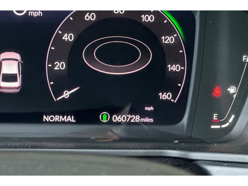 Honda Accord Hybrid Vehicle Full-screen Gallery Image 29