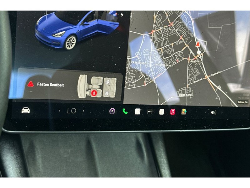 Tesla Model 3 Vehicle Full-screen Gallery Image 23