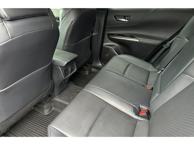 Toyota Venza Vehicle Full-screen Gallery Image 13
