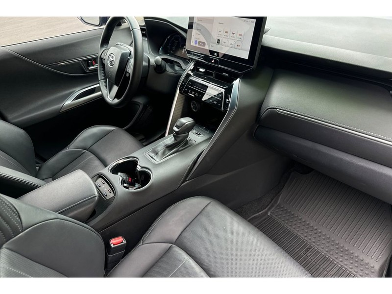 Toyota Venza Vehicle Full-screen Gallery Image 17