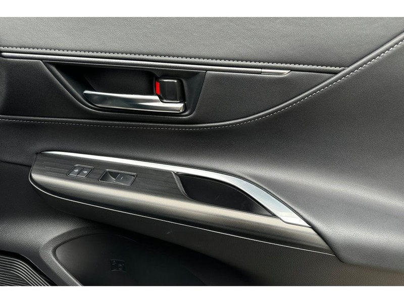 Toyota Venza Vehicle Full-screen Gallery Image 18