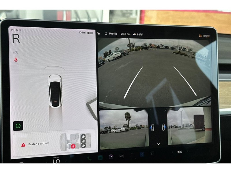 Tesla Model Y Vehicle Full-screen Gallery Image 23